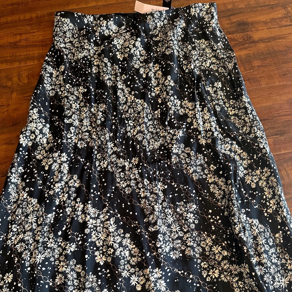 Victoria’s Secret midi skirt